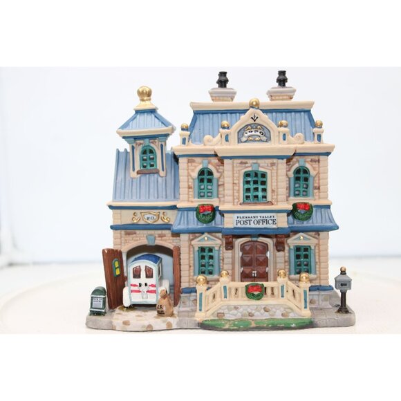 Lemax Caddington Village - Pleasant Valley Post Office - Picture 1 of 5